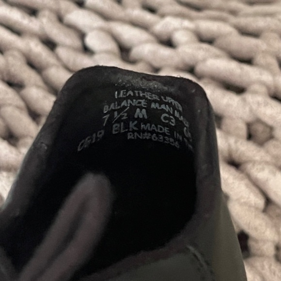 BRAND NEW- ONCE WORN Size 7 1/2 Capezio Cadence Tap Shoes - Picture 2 of 4